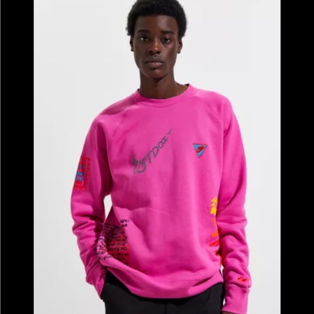 Nike Graphic Pink Sweatshirt